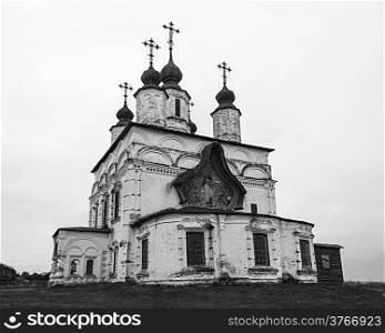 B&amp;W Demetrios Church in Dymkovo Sloboda, Great Ustyug, North Russia. Built in 1700-1708.
