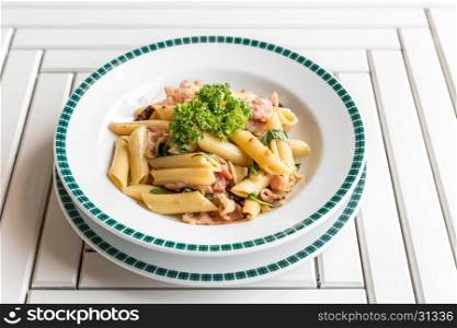 Bacon Aglio olio pasta with garlic and chilli
