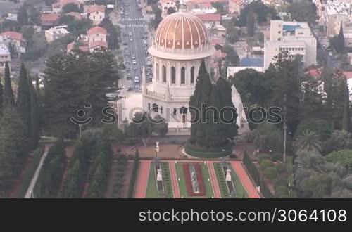 Bahai gardens - grave of Baha&acute;u&acute;llah