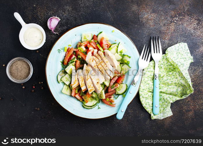 baked chicken with fresh vegetables, chicken with salad