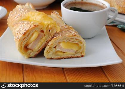 baked puff pastry with ham and cheese