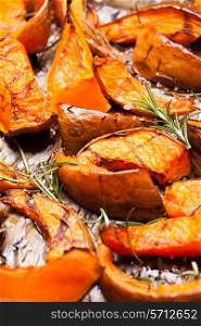Baked pumpkin with rosemary and balsamic vinegar