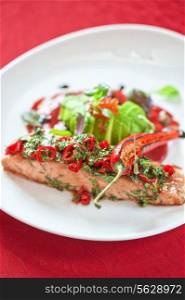 baked salmon with herbs and cayenne pepper