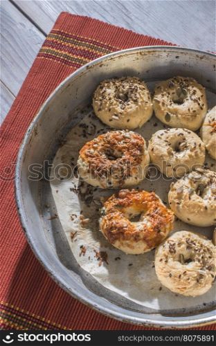 Baking of bagels in home