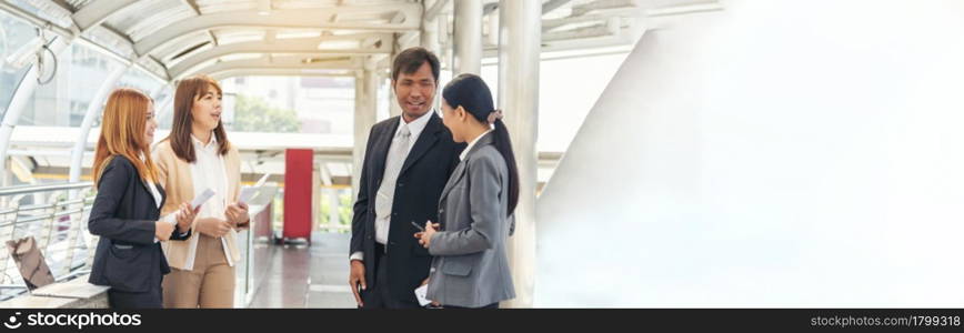 Banner Diversity Business Partner meeting trust in teamwork, partnership businessman, businesswoman talking together. Panorama Asian coworker team meeting with Business People Working Together Team