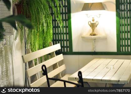 bar terrace outdoor belle epoque flower vase table