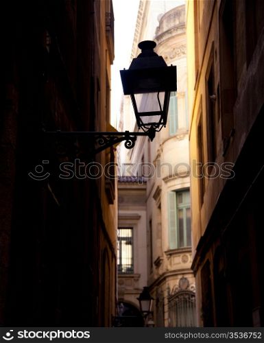 Barcelona gothic barrio streetlight backlight detail