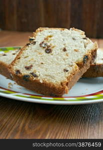 Barmbrack - Irish yeasted bread with added sultanas and raisins