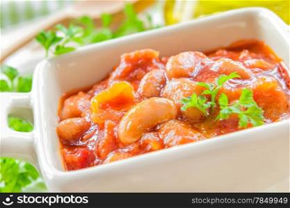 Beans with vegetables