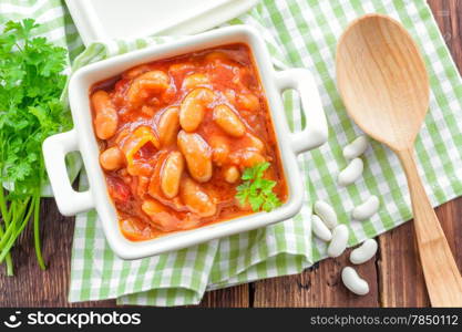 Beans with vegetables