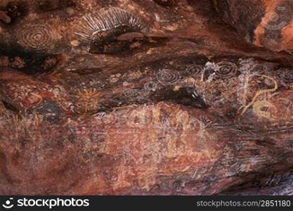 Beautiful ancient aboriginal drawings on rocks