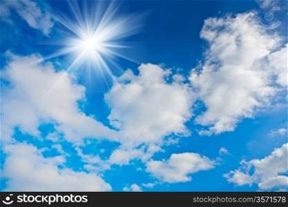 beautiful cloudy blue sky close up wiyh sun