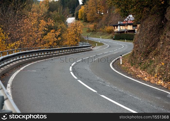 beautiful landscape. mountain road - road in the mountains of austria. autumn