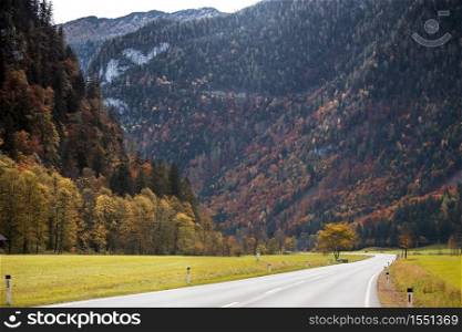 beautiful landscape. mountain road - road in the mountains of austria. autumn