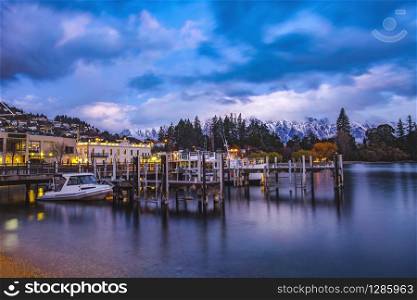 beautiful scenic of lake wakatipu queenstown south island new zealand important traveling destination