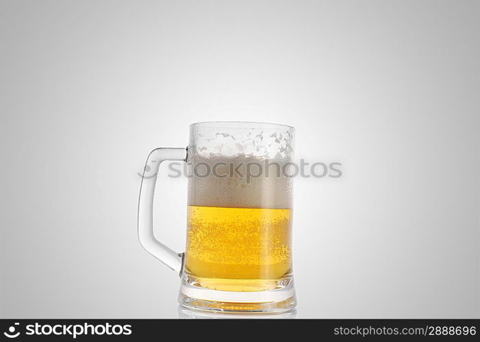 beer in mug close up