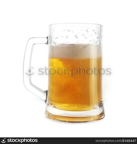 beer in mug close up