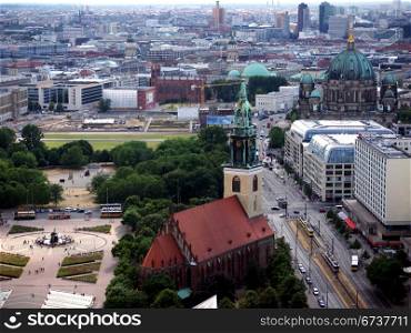 Berlin-Marienkirche-Dom-Vogelperspektive. Berlin - View of St. Mary&rsquo;s Church and the cathedral from above