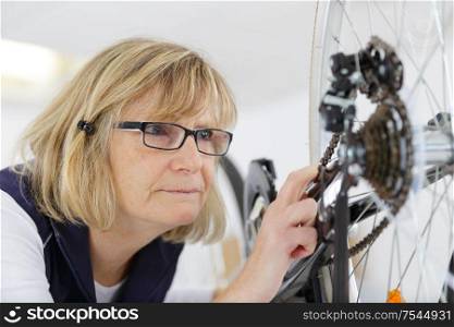 bicycle repair and cleaning process