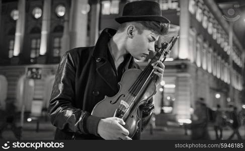 Black&amp;white portrait of the young musician