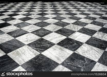 Black and white checquered marble floor pattern
