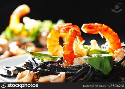 Black spaghetti with seafood
