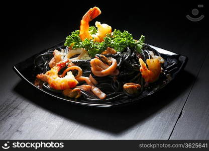 Black spaghetti with seafood