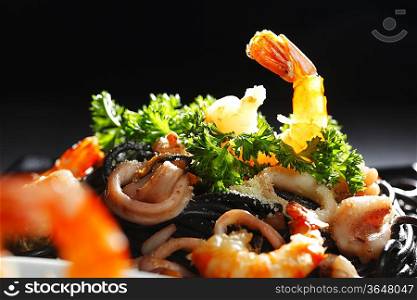 Black spaghetti with seafood