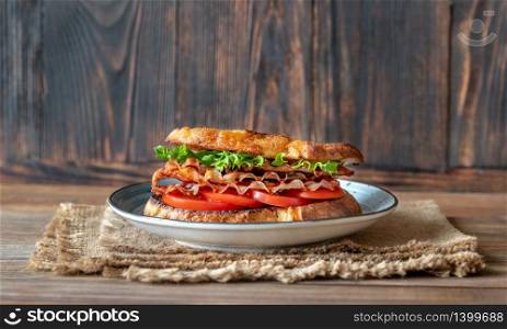 BLT sandwich with bacon, lettuce and tomatoes