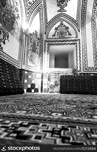 blur in iran kashan islamic hammam carpet and fountain for the relax