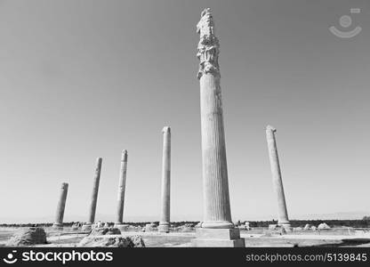 blur in iran persepolis the old ruins historical destination monuments and ruin