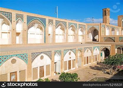 blur in iran the antique royal house incision and historic place