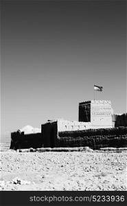blur in iran the old castle near saryadz brick and sky