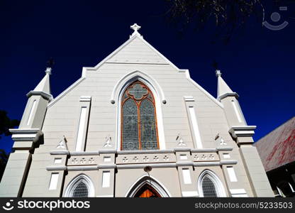 blur in south africa old church in city center of reinet graaf and religion building