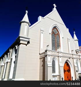 blur in south africa old church in city center of reinet graaf and religion building