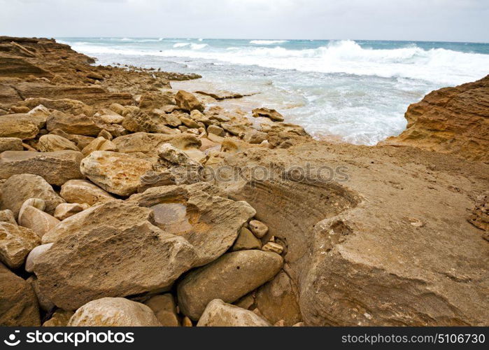 blur in south africa sky ocean isimagaliso reserve nature and rocks