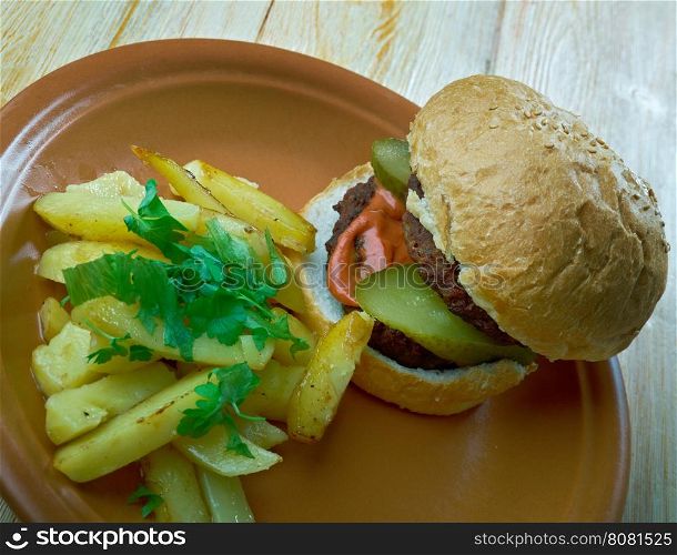 Bocado Burger, Double beef Stack Makes