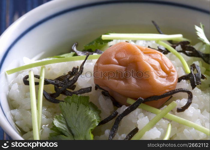 Boiled Rice in Green Tea