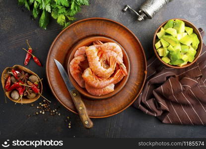 boiled shrimps in bowl, shrimps with spice