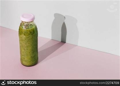 bottle green smoothie table