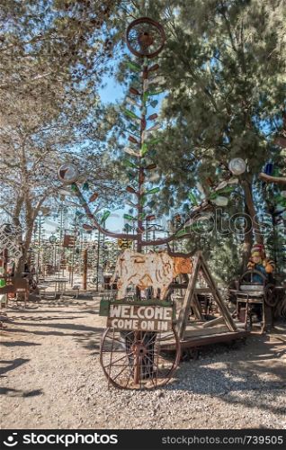 bottle tree ranch on route 66 california