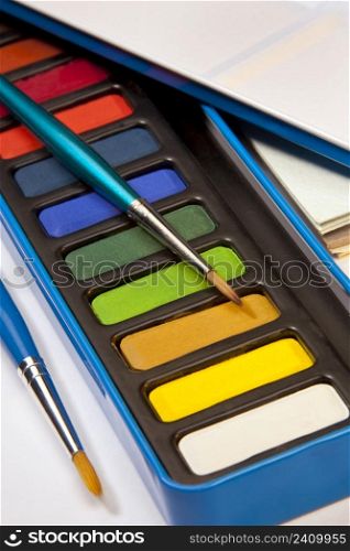 Box of watercolor paints - painting set