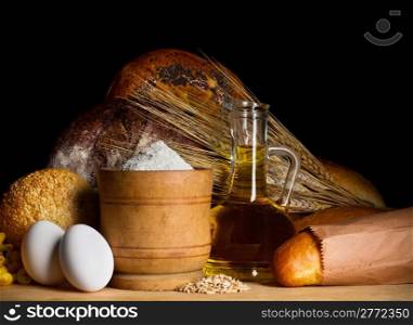 Bread with oil, eggs and flour
