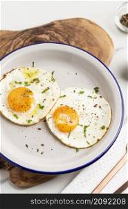 breakfast fried eggs plate