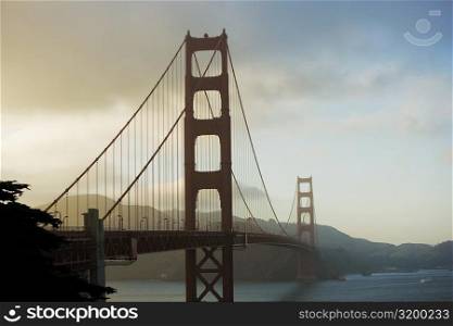Bridge over the bay, Golden Gate Bridge, San Francisco, California, USA