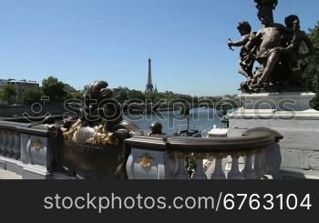 Brncke nber die Seine in Paris