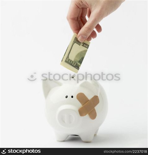 broken piggy bank bank note