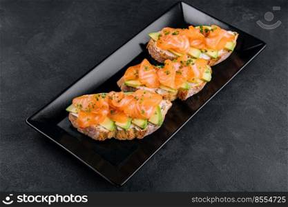 Bruschetta with avocado and smoked salmon