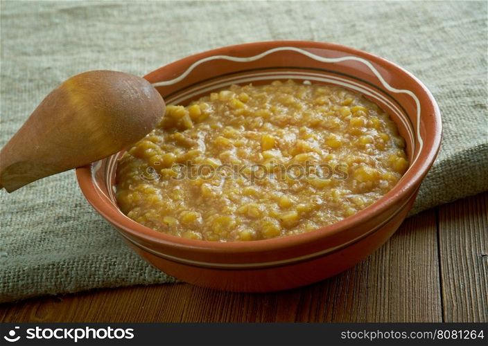 Bryja . Slush - a rare porridge or zacierka, dish characteristic of the ancient Germans, Celts and Slavs drawn up on the basis of overcooked beans or porridge,
