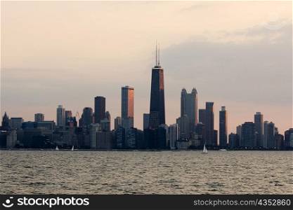 Buildings at the waterfront, Chicago, Illinois, USA